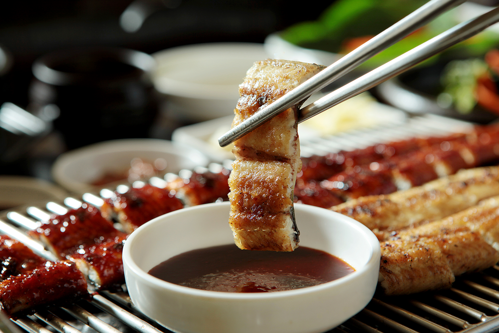 "NEW" Freshwater Eel Fillet 손질된 민물 장어 (Approx - 8oz/10oz/12oz)